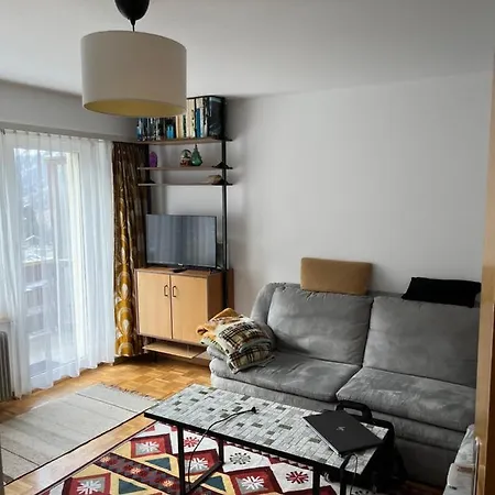 Annelise Лейкербад